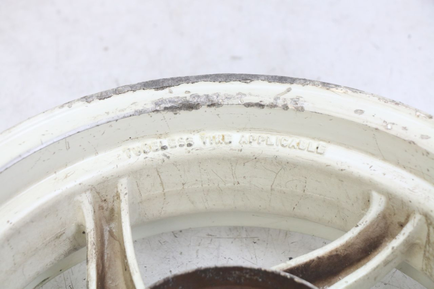 photo de CERCHIO POSTERIORE SYM JET SPORT XR 50 (2006 - 2015) - Caratteristiche distintive