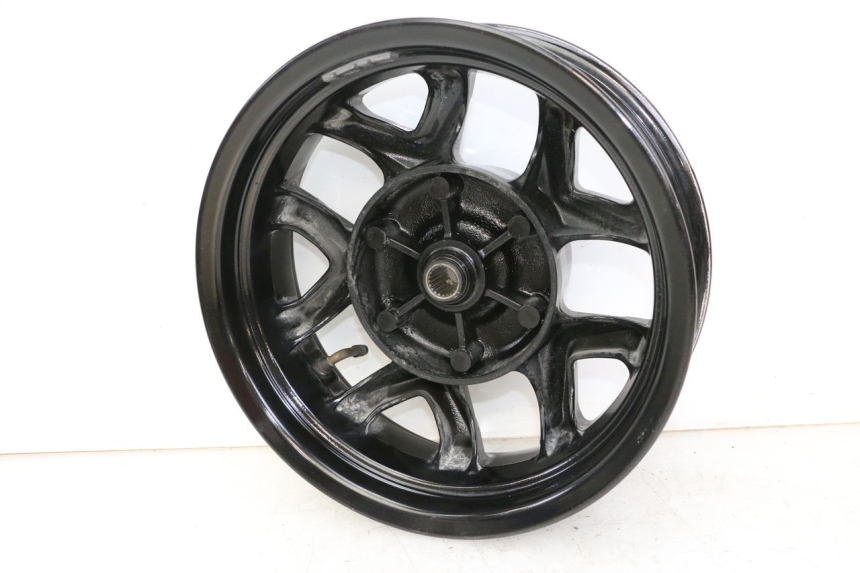 photo de CERCHIO POSTERIORE SYM JOYMAX 125 (2010 - 2017) - Zoom sullo stato d'uso