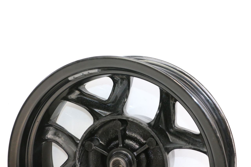 photo de CERCHIO POSTERIORE SYM JOYMAX 125 (2010 - 2017) - Primo piano tecnico