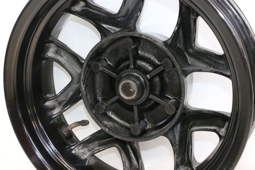 photo de CERCHIO POSTERIORE SYM JOYMAX 125 (2010 - 2017) - Vista d'insieme del prodotto