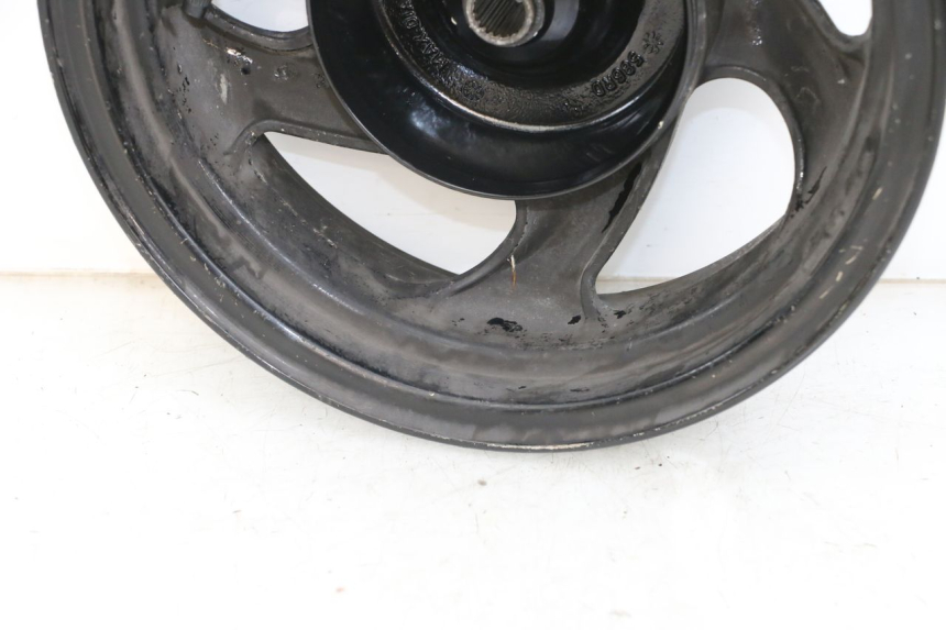 photo de CERCHIO POSTERIORE SYM JOYRIDE EVO 125 (2009 - 2016) - Altra angolazione