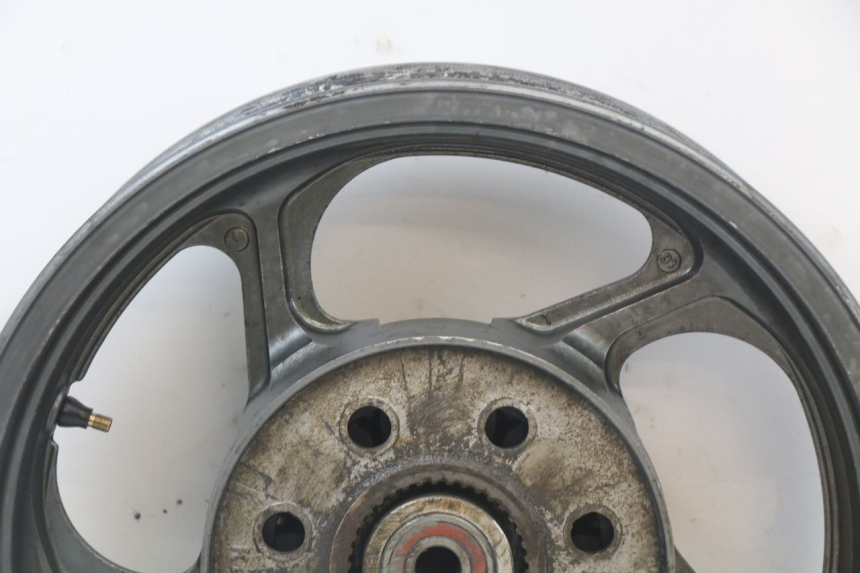 photo de CERCHIO POSTERIORE KAWASAKI GTR 1000 (1994 - 2004) - Zoom sullo stato d'uso