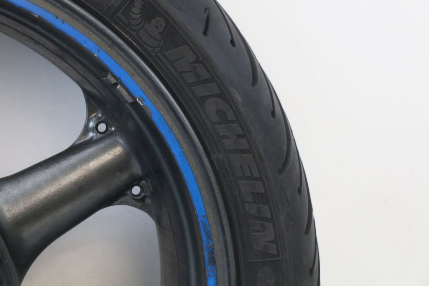 photo de CERCHIO POSTERIORE KAWASAKI ZR7 ZR-7 S 750 (1999 - 2004) - Caratteristiche distintive