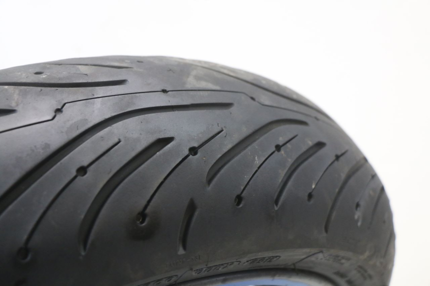 photo de CERCHIO POSTERIORE KAWASAKI ZR7 ZR-7 S 750 (1999 - 2004) - Primo piano ad alta risoluzione