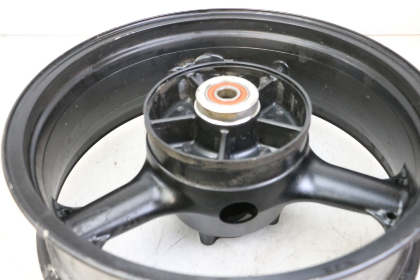 photo de CERCHIO POSTERIORE KAWASAKI ZR7 ZR-7 S 750 (1999 - 2004) - Altra angolazione