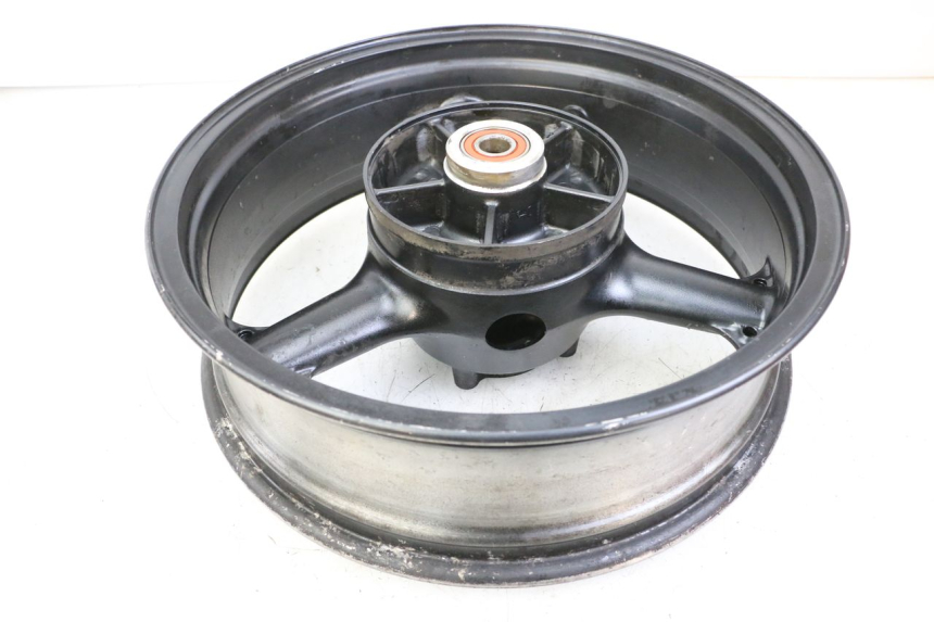 photo de CERCHIO POSTERIORE KAWASAKI ZR7 ZR-7 S 750 (1999 - 2004) - Primo piano tecnico