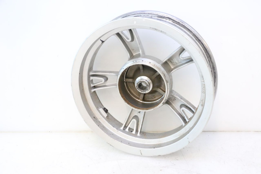 photo de CERCHIO POSTERIORE PEUGEOT KISBEE 2T 50 (2010 - 2017) - Dettaglio del componente