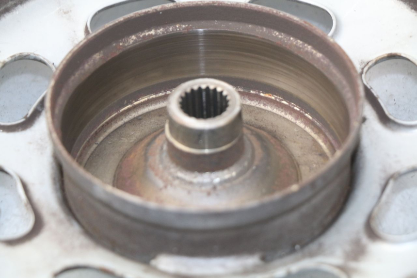 photo de CERCHIO POSTERIORE PEUGEOT KISBEE 4T 50 (2010 - 2017) - Altra angolazione