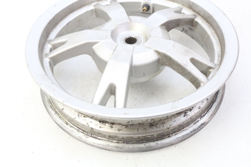 photo de CERCHIO POSTERIORE PEUGEOT KISBEE 4T 50 (2018 - 2022) - Vista d'insieme del prodotto