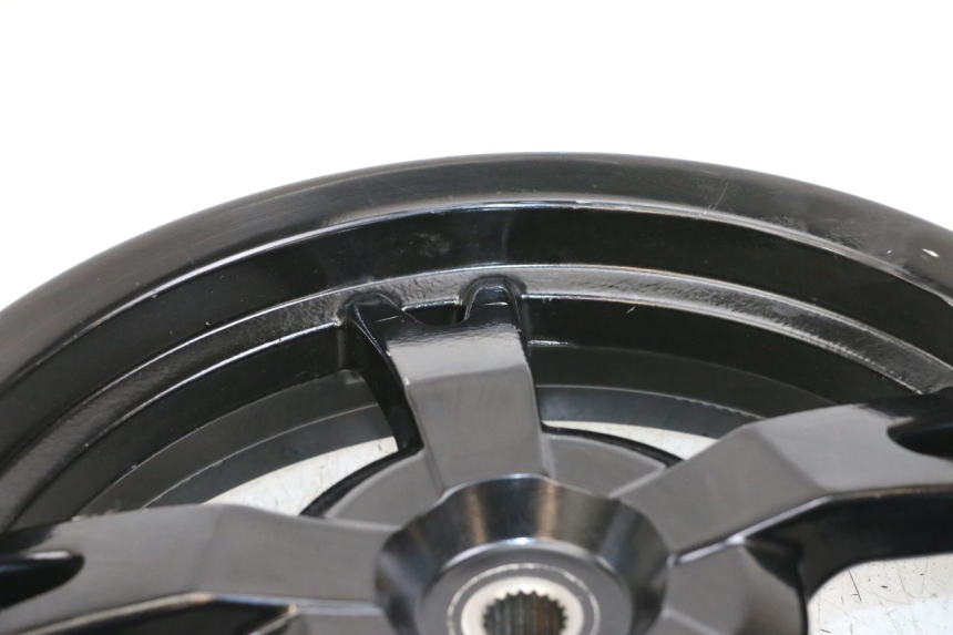 photo de CERCHIO POSTERIORE PEUGEOT KISBEE 4T 50 (2018 - 2022) - Marcature e riferimenti originali