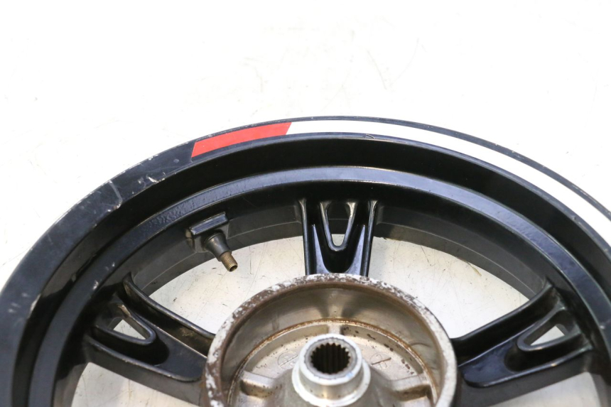 photo de CERCHIO POSTERIORE PEUGEOT KISBEE 4T 50 (2018 - 2022) - Ricambio usato controllato
