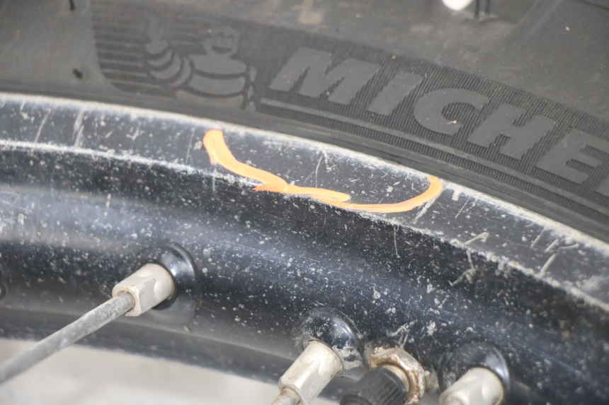 photo de CERCHIO POSTERIORE KAWASAKI KXF KX-F 250 (2012 - 2014) - Primo piano tecnico