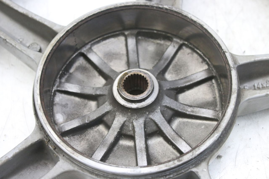 photo de CERCHIO POSTERIORE PIAGGIO LIBERTY 4T 50 (2004 - 2008) - Zoom sullo stato d'uso