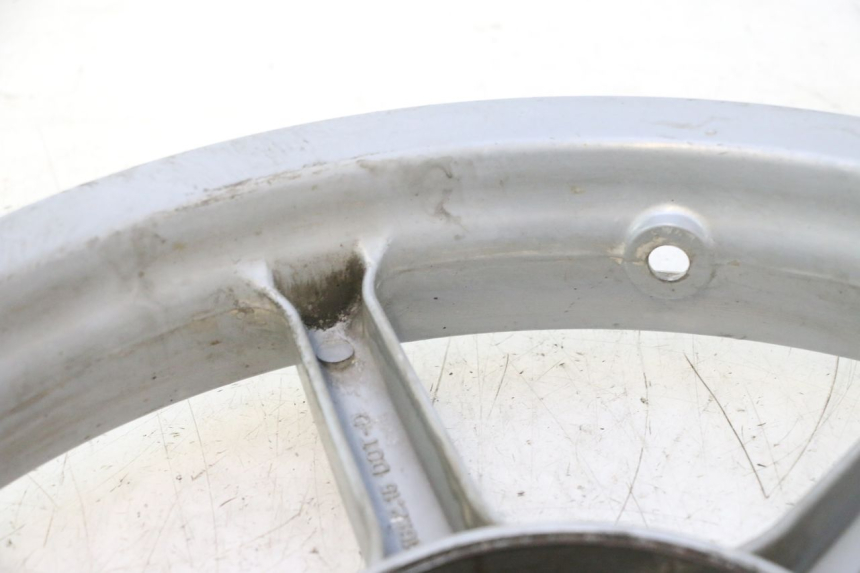photo de CERCHIO POSTERIORE PIAGGIO LIBERTY 50 (1998 - 2003) - Angolazione alternativa