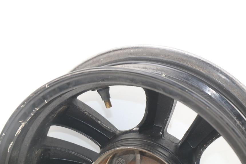 photo de CERCHIO POSTERIORE KYMCO LIKE 2T 50 (2009 - 2018) - Primo piano tecnico