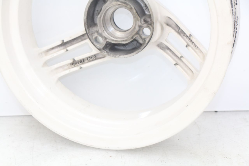 photo de CERCHIO POSTERIORE PEUGEOT LUDIX BLASTER 50 (2006 - 2014) - Primo piano tecnico