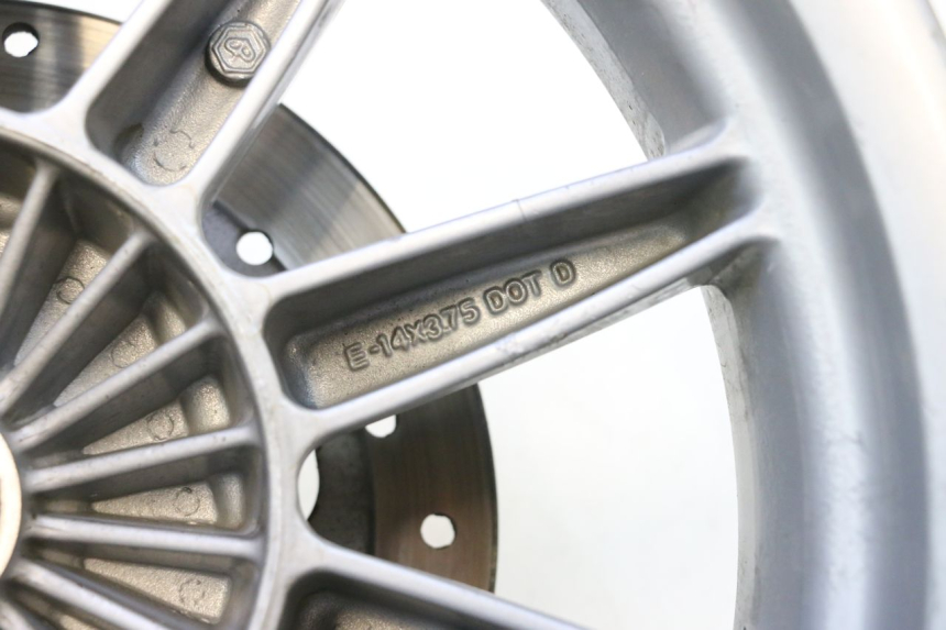 photo de CERCHIO POSTERIORE PIAGGIO MP3 LT 300 (2010 - 2016) - Zoom sullo stato d'uso