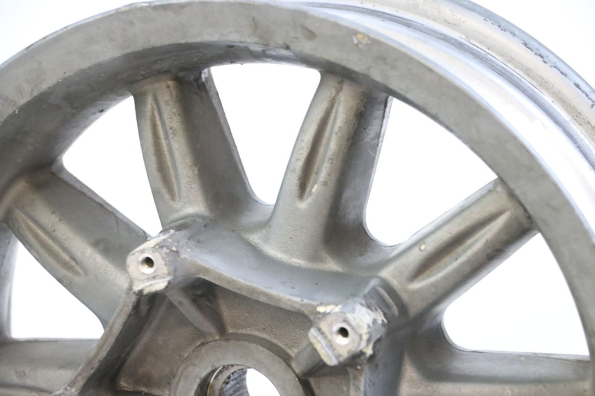 photo de CERCHIO POSTERIORE PIAGGIO MP3 125 (2006 - 2014) - Zoom sui componenti