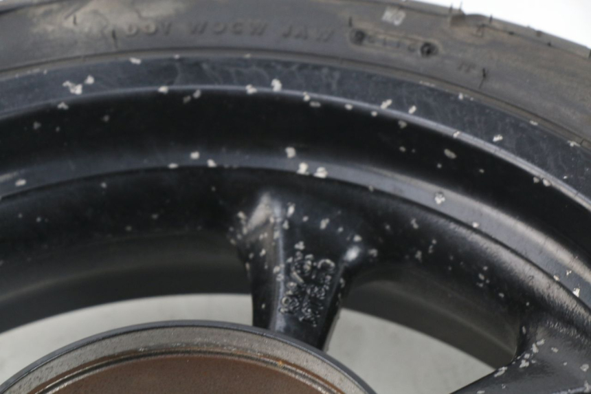 photo de CERCHIO POSTERIORE MBK MW TRYPTIK 125 (2017 - 2022) - Caratteristiche distintive