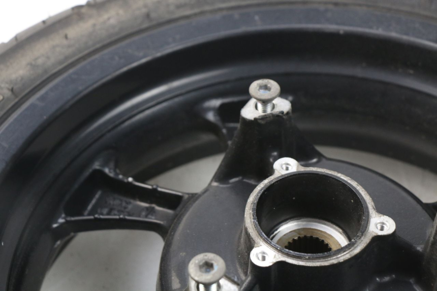 photo de CERCHIO POSTERIORE MBK MW TRYPTIK 125 (2017 - 2022) - Vista d'insieme del prodotto