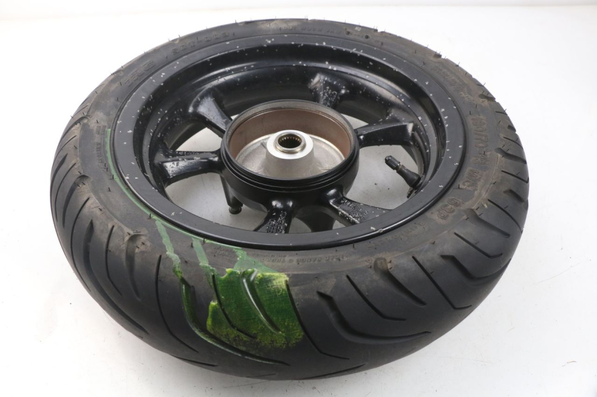 photo de CERCHIO POSTERIORE MBK MW TRYPTIK 125 (2017 - 2022) - Stato della superficie e materiale