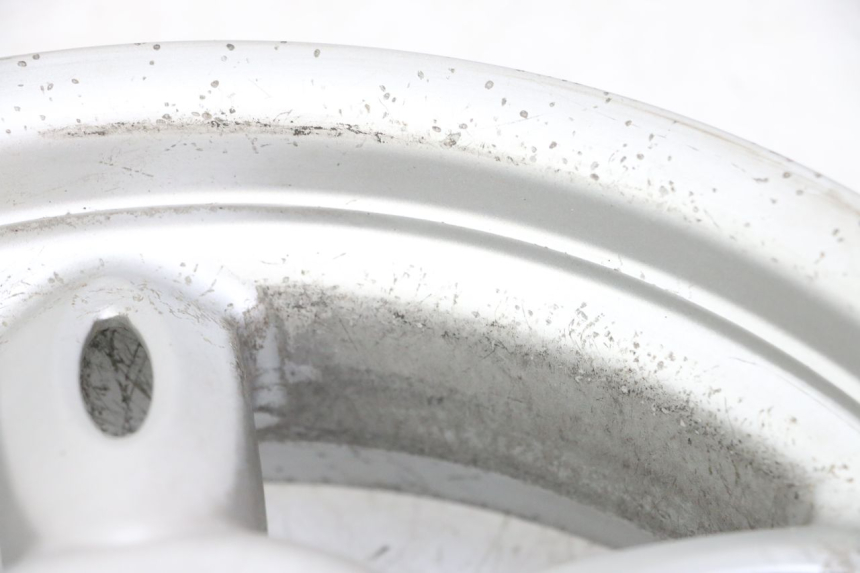 photo de CERCHIO POSTERIORE YAMAHA NEOS NEO'S 4T 50 (2008 - 2016) - Primo piano ad alta risoluzione