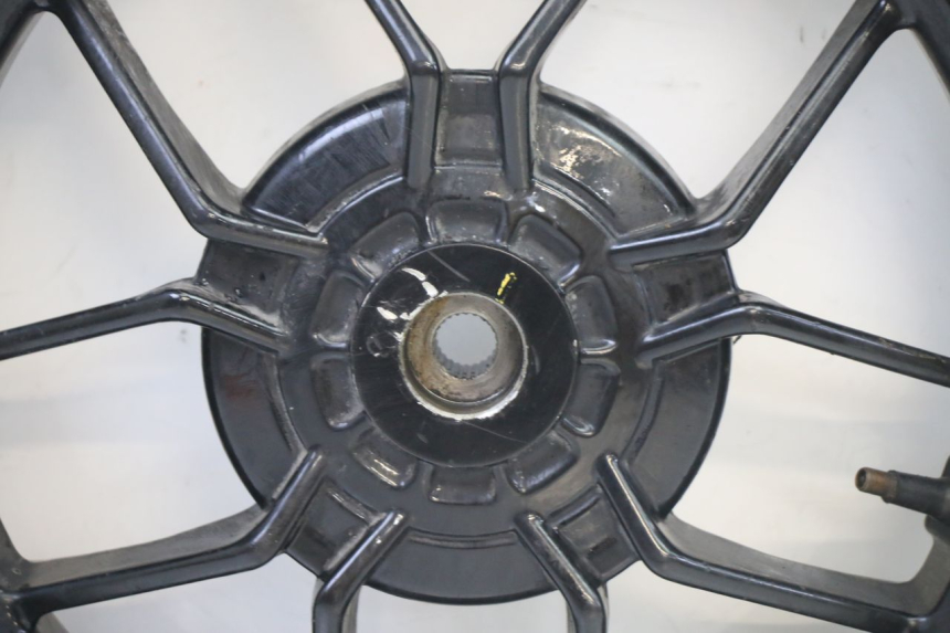 photo de CERCHIO POSTERIORE PIAGGIO NEW TYPHOON 50 (2018 - 2021) - Vista d'insieme del prodotto