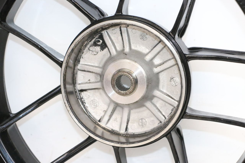 photo de CERCHIO POSTERIORE PIAGGIO NEW TYPHOON 50 (2018 - 2021) - Zoom sullo stato d'uso