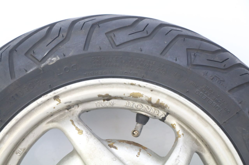 photo de CERCHIO POSTERIORE HONDA NHX LEAD 110 (2008 - 2010) - Stato della superficie e materiale