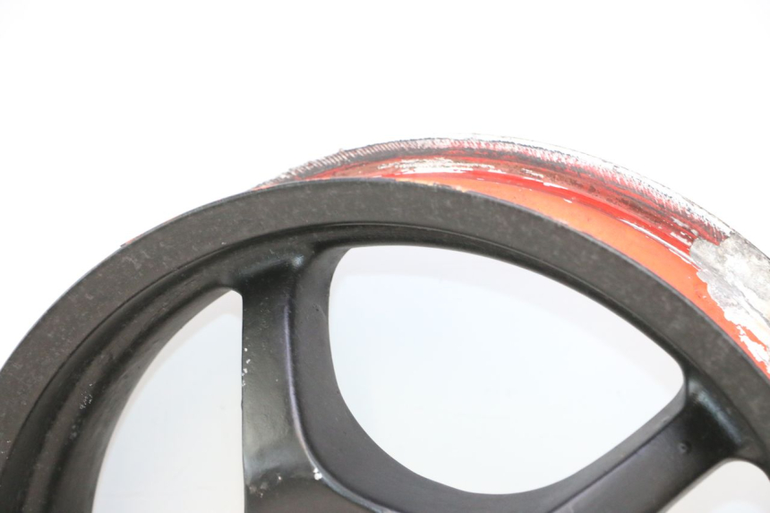 photo de CERCHIO POSTERIORE MBK NITRO 50 (2004 - 2008) - Caratteristiche distintive