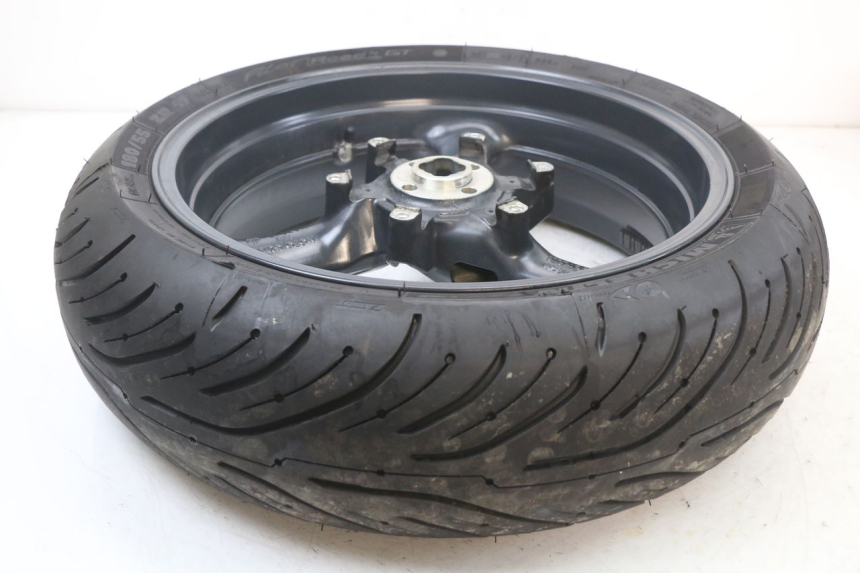 photo de CERCHIO POSTERIORE MOTO GUZZI NORGE 8V GT 1200 (2011 - 2016) - Dettaglio del componente