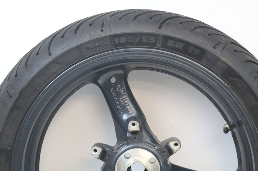 photo de CERCHIO POSTERIORE MOTO GUZZI NORGE 8V GT 1200 (2011 - 2016) - Zoom sullo stato d'uso