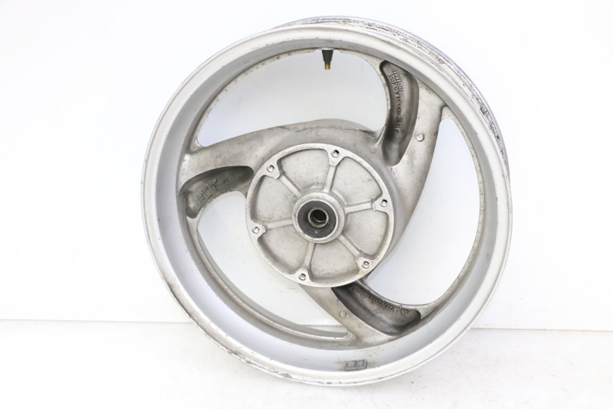 photo de CERCHIO POSTERIORE HONDA NTV DEAUVILLE 650 (2001 - 2006) - Primo piano ad alta risoluzione