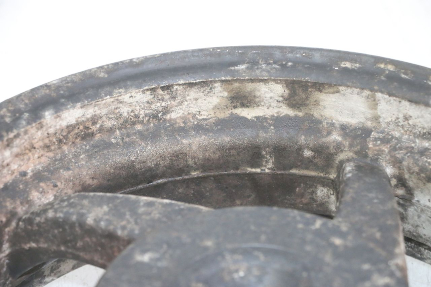 photo de CERCHIO POSTERIORE SYM ORBIT 2 4T 50 (2008 - 2017) - Caratteristiche distintive