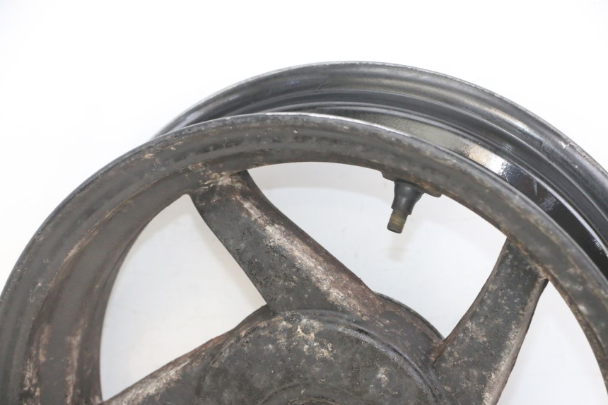 photo de CERCHIO POSTERIORE SYM ORBIT 2 4T 50 (2008 - 2017) - Dettagli dei punti di fissaggio