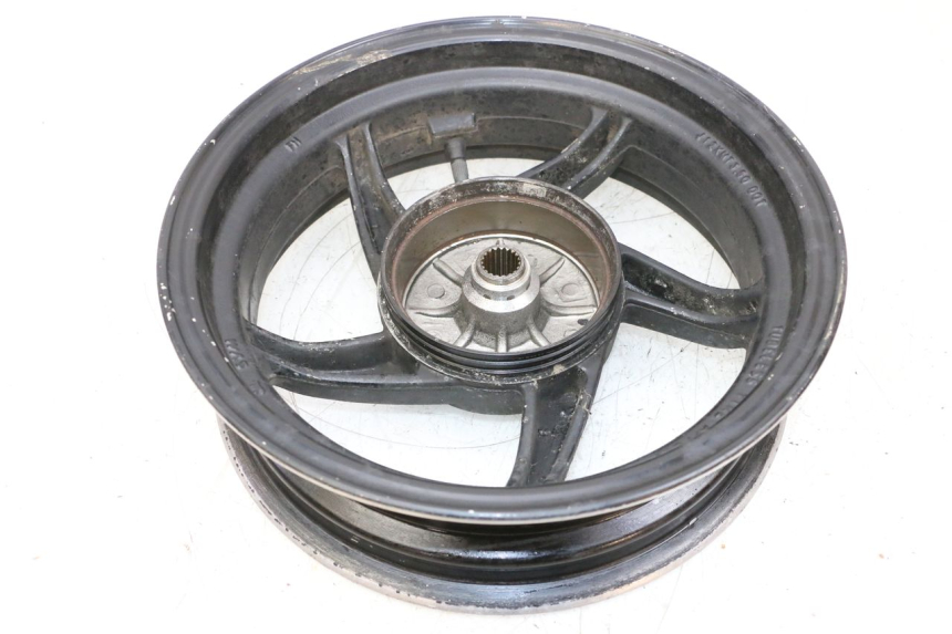 photo de CERCHIO POSTERIORE SYM ORBIT 2 4T 50 (2008 - 2017) - Caratteristiche distintive