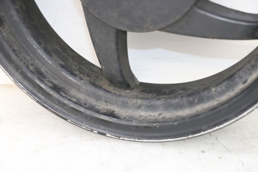 photo de CERCHIO POSTERIORE SYM ORBIT 2 4T 50 (2008 - 2017) - Dettagli dei punti di fissaggio