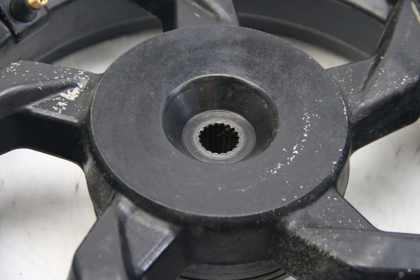 photo de CERCHIO POSTERIORE SYM ORBIT III 3 4T 50 (2021 - 2025) - Zoom sui componenti