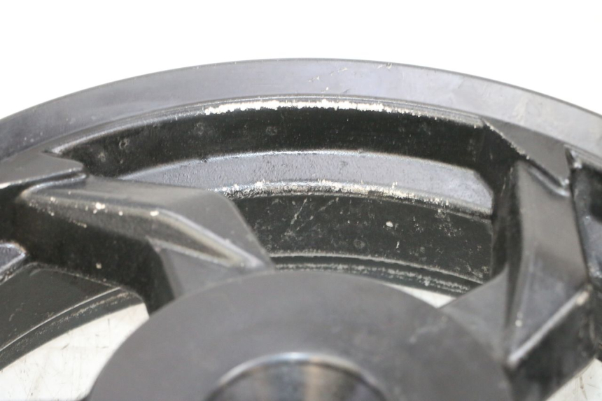 photo de CERCHIO POSTERIORE SYM ORBIT III 3 4T 50 (2018 - 2021) - Dettagli dei punti di fissaggio