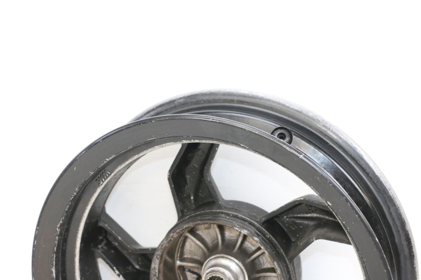 photo de CERCHIO POSTERIORE SYM ORBIT III 3 4T 50 (2018 - 2021) - Marcature e riferimenti originali