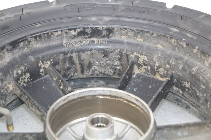 photo de CERCHIO POSTERIORE TNT MOTOR OTTO 2T 50 (2012 - 2018) - Primo piano tecnico