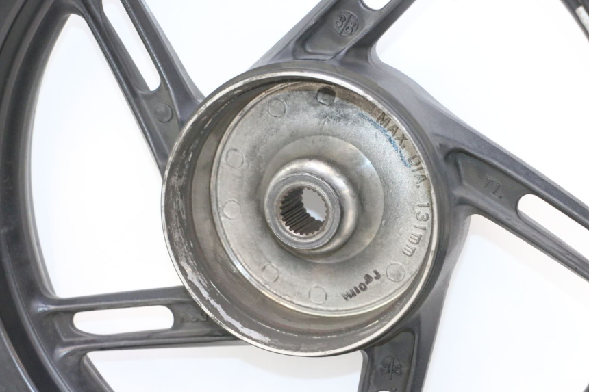 photo de CERCHIO POSTERIORE HONDA PCX (JF28) 125 (2009 - 2011) - Primo piano tecnico