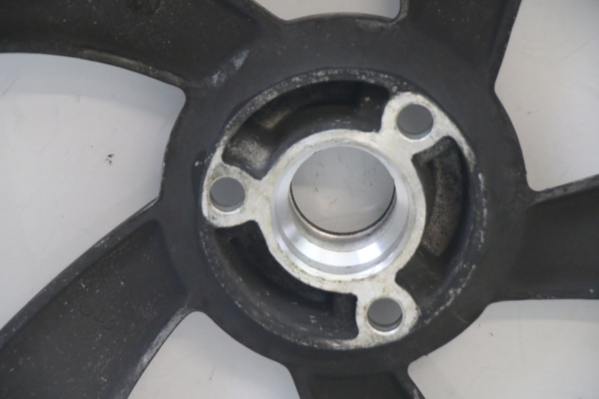 photo de CERCHIO POSTERIORE PEUGEOT CITYSTAR 50 (2013 - 2017) - Ricambio usato controllato