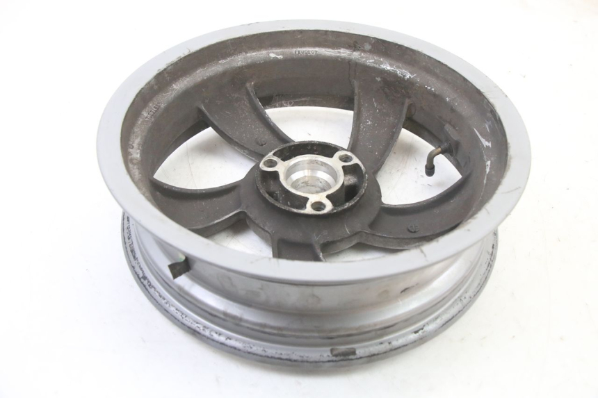 photo de CERCHIO POSTERIORE PEUGEOT CITYSTAR 50 (2013 - 2017) - Marcature e riferimenti originali