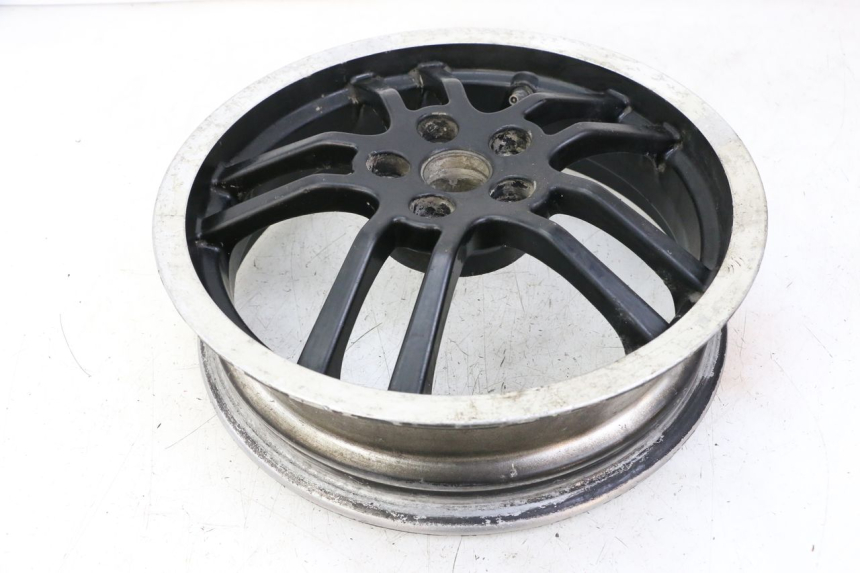 photo de CERCHIO POSTERIORE PEUGEOT SPEEDFIGHT 3 LC 2T 50 (2009 - 2015) - Altra vista dell'articolo