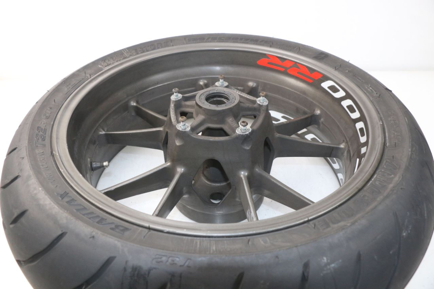 photo de CERCHIO POSTERIORE BMW S RR ABS S1000RR 1000 (2009 - 2011) - Dettagli dei punti di fissaggio