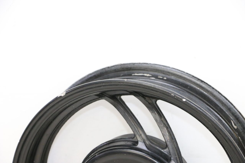 photo de CERCHIO POSTERIORE JM MOTORS SANTANA 50 (2014 - 2023) - Dettagli dei punti di fissaggio