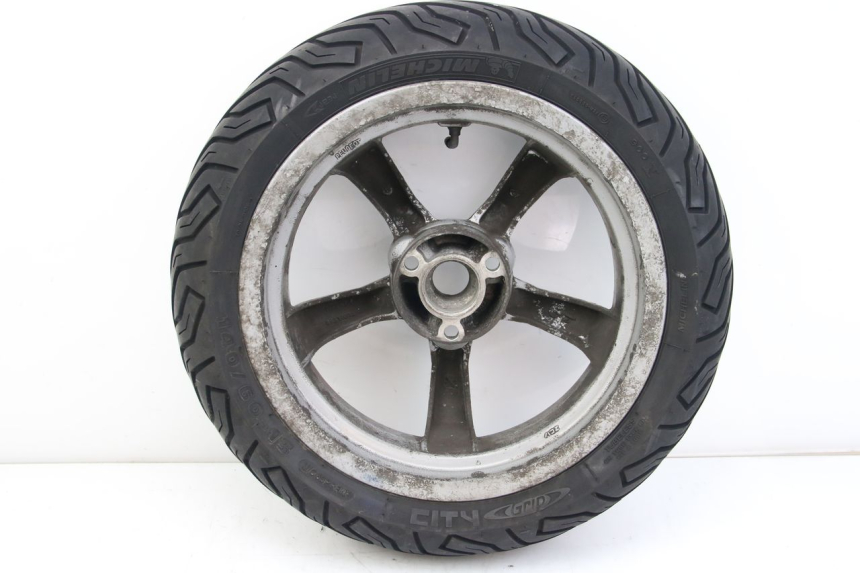 photo de CERCHIO POSTERIORE PEUGEOT SATELIS COMPRESSOR K15 125 (2006 - 2009) - Dettaglio del componente