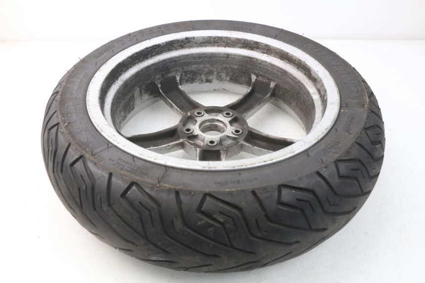 photo de CERCHIO POSTERIORE PEUGEOT SATELIS 500 (2007 - 2013) - Zoom sullo stato d'uso