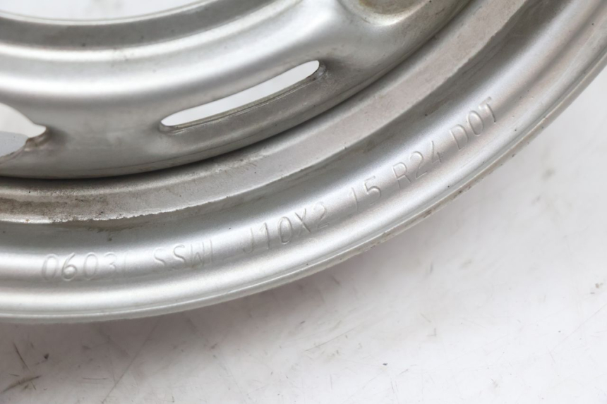 photo de CERCHIO POSTERIORE HONDA SCV LEAD 100 (2003 - 2007) - Zoom sui componenti